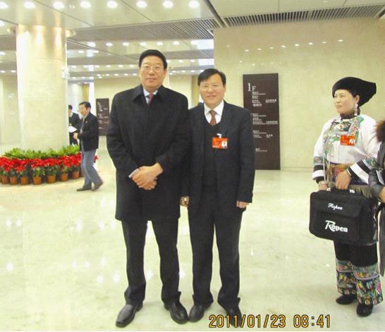 湖南省人民政府省長(zhǎng)徐守盛與董事長(zhǎng)王五星合影！